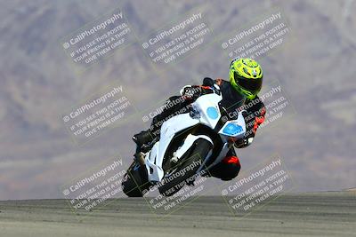 media/Feb-12-2022-SoCal Trackdays (Sat) [[3b21b94a56]]/Turn 9 Set 2 (1140am)/